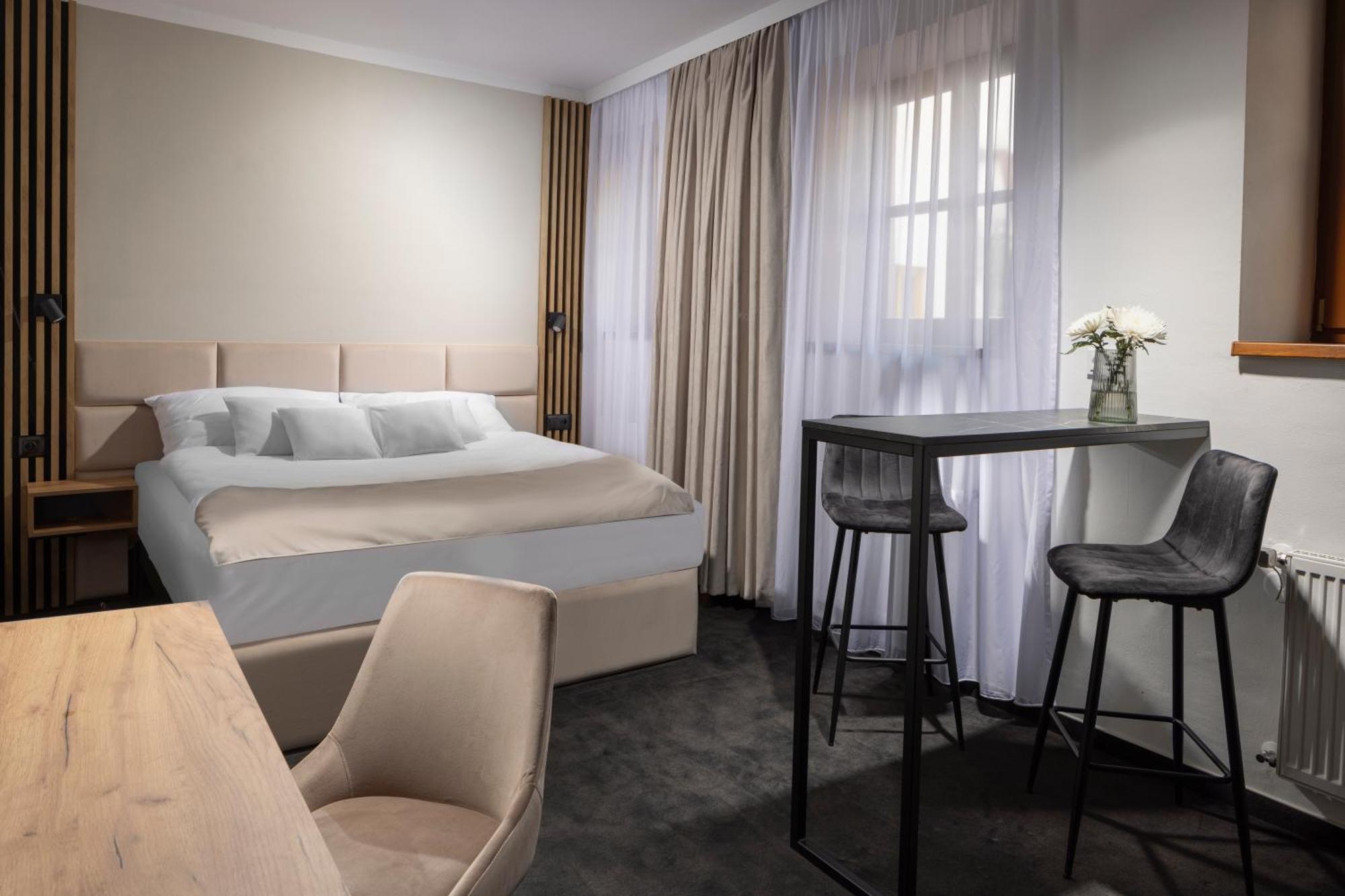 Hotel Savorsky Jihlava Extérieur photo