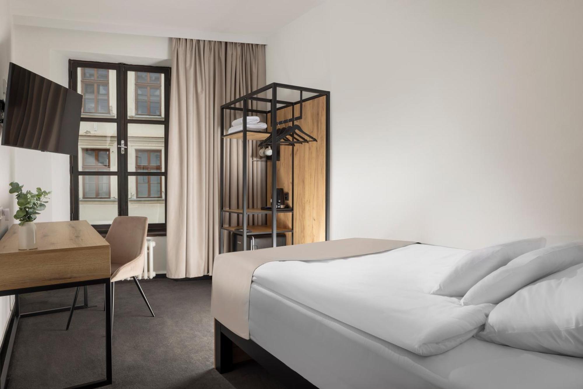 Hotel Savorsky Jihlava Extérieur photo
